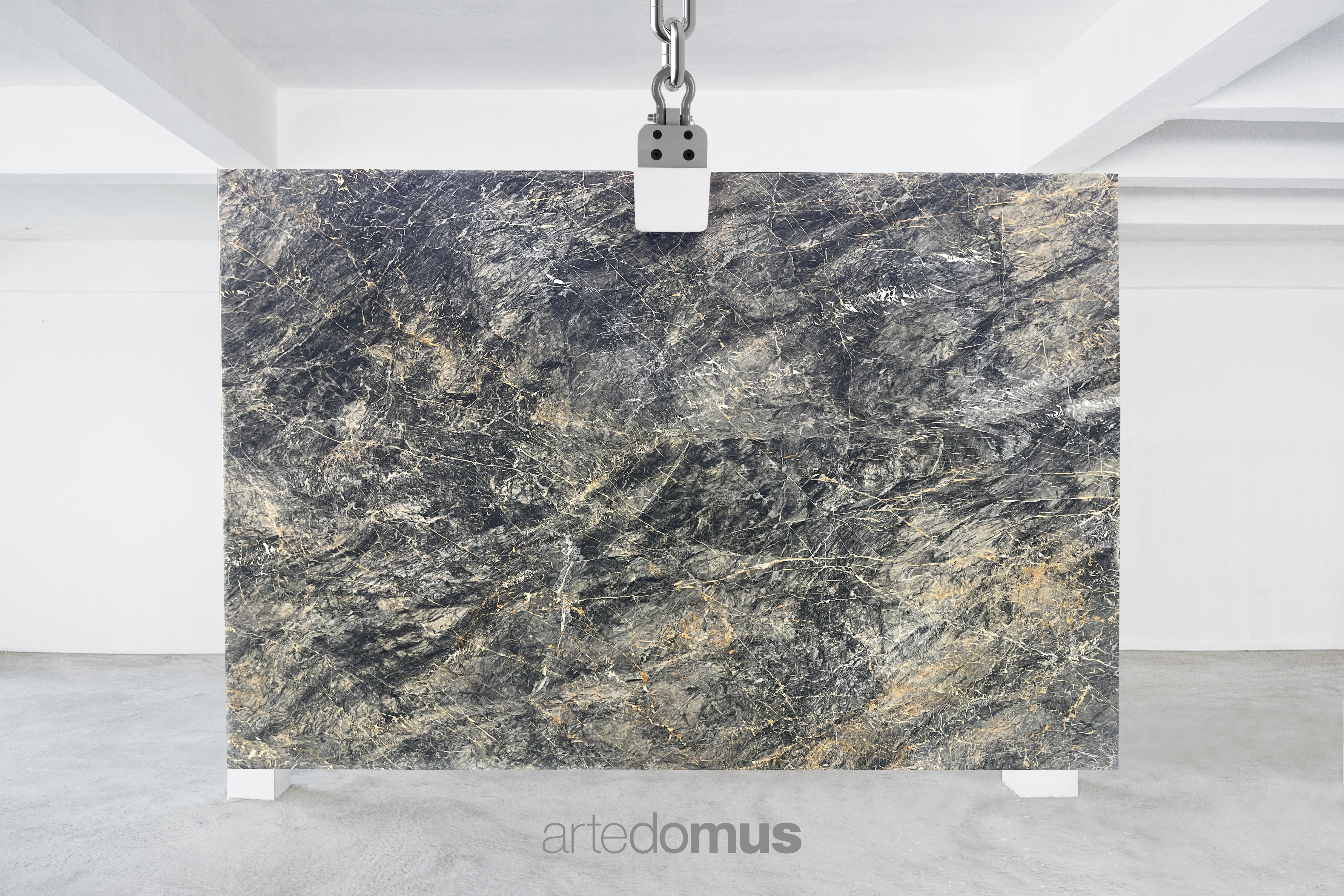 Breccia Grigio 10 Bris.jpg