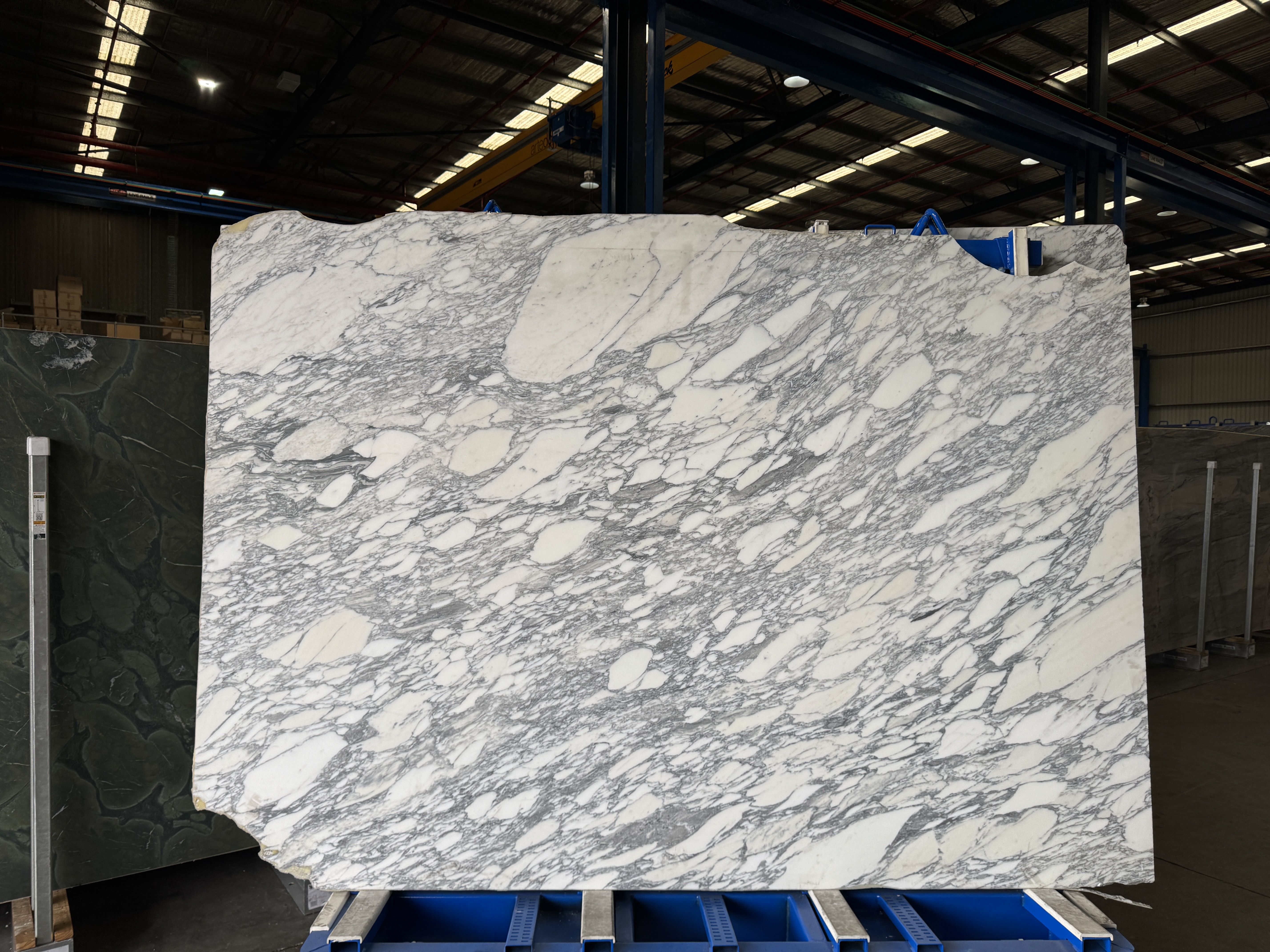 Arabescato Corchia Slab Honed 20mm - Slab No. 146O.jpg