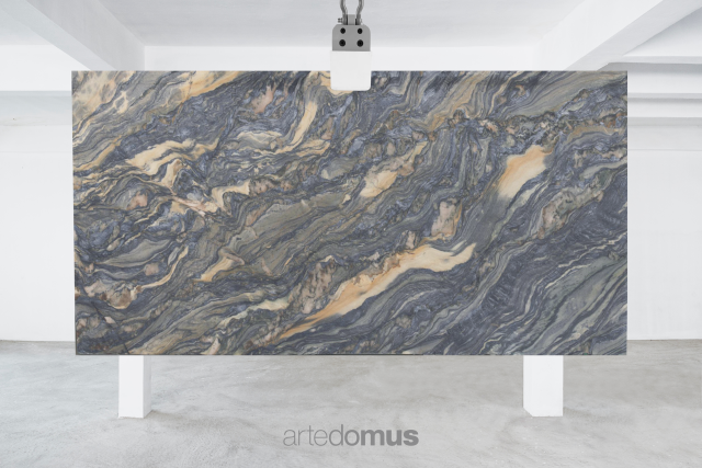 Lauriana 20mm Honed approx. 3300x1770mm Block 982.png