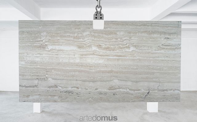 Travertine Zena 156 Bris.jpg