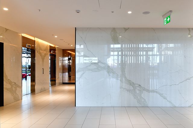 MAXIMUM Calacatta Polished lobby walls.jpg