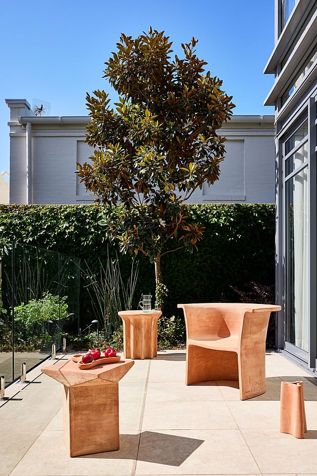 New Volumes Cove, Echo High, Skáfos Vase and Pitcher Stool at Woollahra Residence by Kintore Design