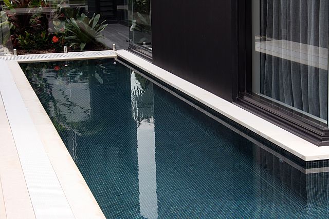 Vitro V11 pool with Isernia Sandblasted surround