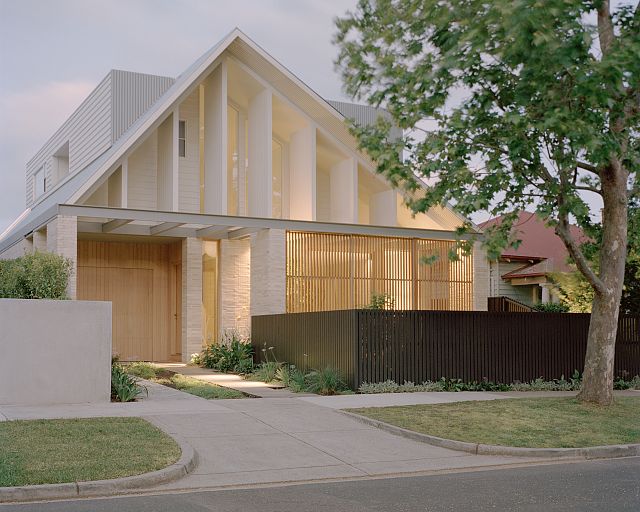 10 Weaver + Co Yarraville House.jpg