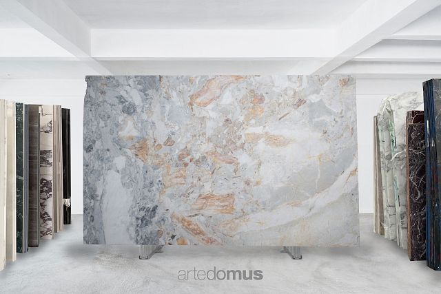 Gazaro 392N Melb.jpg