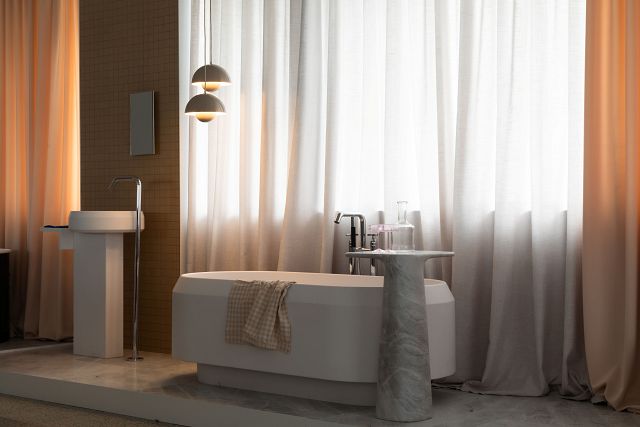 Perth Lariana Display.jpg