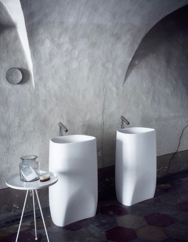 Agape Basins Pear C Free-standing.jpg